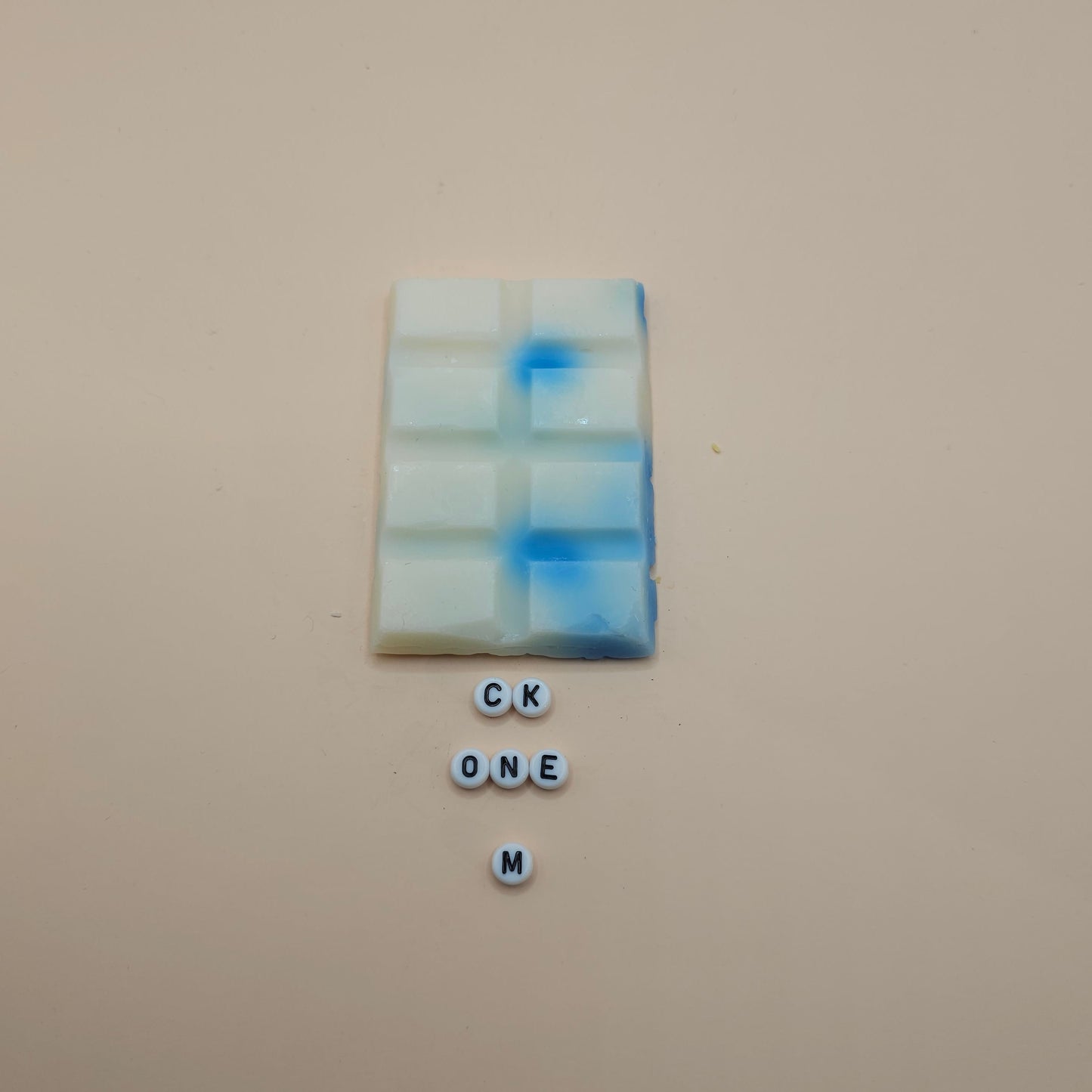 CK1 M scented snap bar wax melts