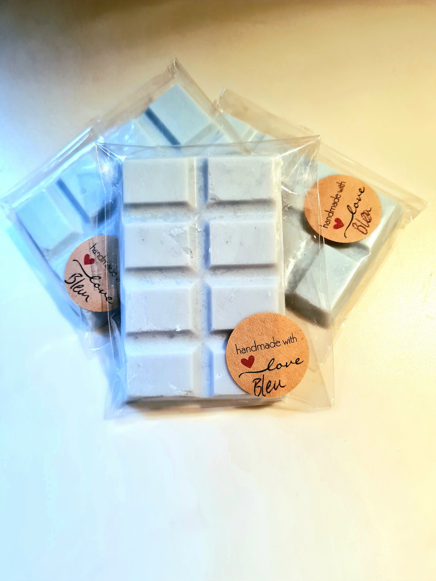 Bleu scented snap bar wax melts