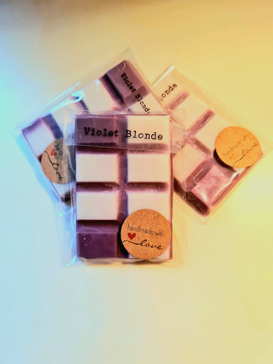 Violet Blonde scented snap bar wax melts